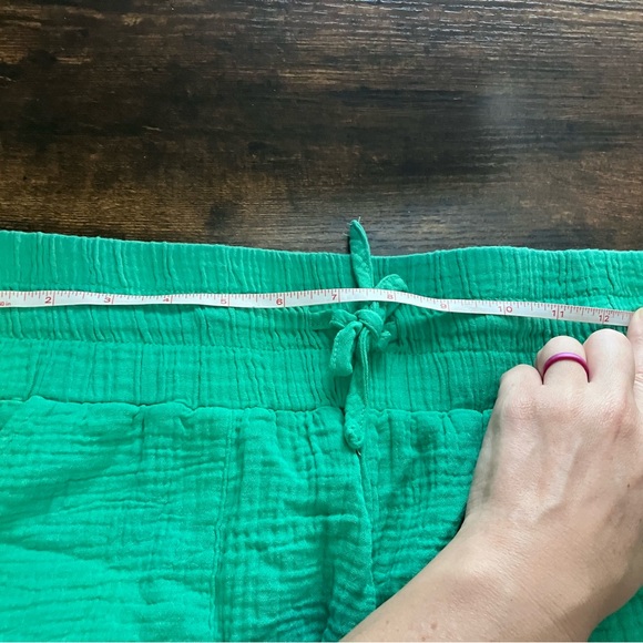 Tribal (Stitchfix brand) Devon Gauze Pull On Short - Picture 6 of 7